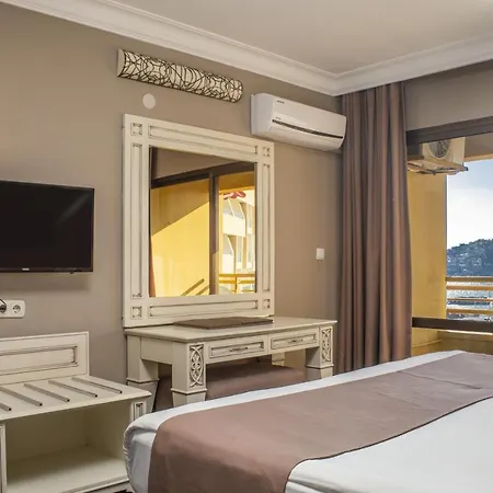 Suhan Seaport 4* Kusadasi