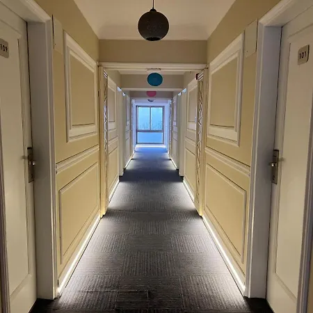 Suhan Seaport Hotel 4*