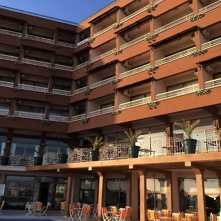 Suhan Seaport Κουσάντασι