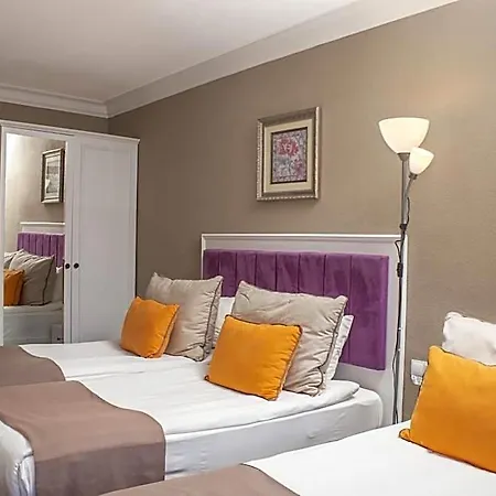 Hotel Suhan Seaport 4*