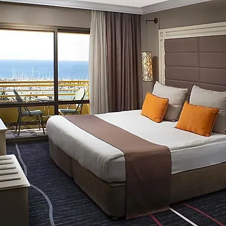 Suhan Seaport Hotel