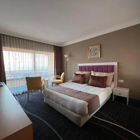 Suhan Seaport 4* Kusadası